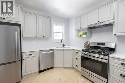 120 Selkirk Street Wallaceburg ON N8A 3X2