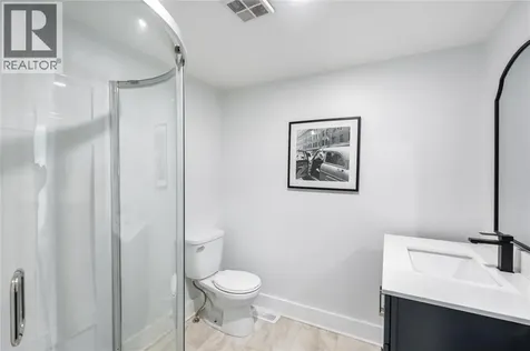 120 Selkirk Street Wallaceburg ON N8A 3X2