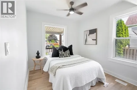 120 Selkirk Street Wallaceburg ON N8A 3X2