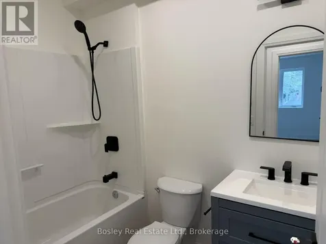 6 Golfview Drive Collingwood ON L9Y 0G7