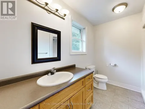 4958 Wellington Road 125 Erin ON L7J 2L9