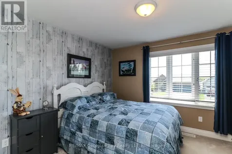 936 Jordeli Lane Midland ON L4R 0A6
