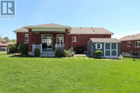 936 Jordeli Lane Midland ON L4R 0A6