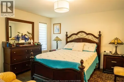 1115 Copeland Windsor ON N8P 0C6