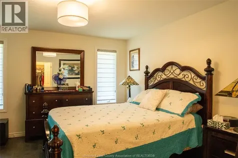 1115 Copeland Windsor ON N8P 0C6