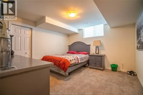 1115 Copeland Windsor ON N8P 0C6