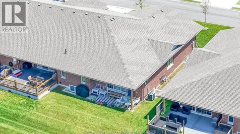 1115 Copeland Windsor ON N8P 0C6