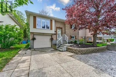 414 Woods Lane Cambridge ON N3H 5J4