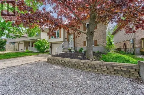414 Woods Lane Cambridge ON N3H 5J4