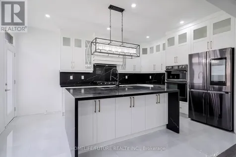 2809 Foxden Square Pickering ON L1X 0N8