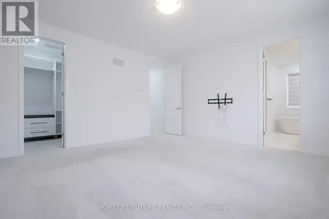 2809 Foxden Square Pickering ON L1X 0N8
