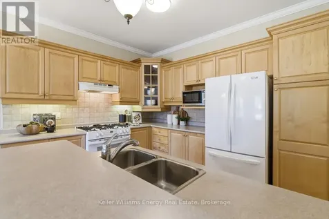 1545 Greenvalley Trail Oshawa (taunton) ON L1K 2N6