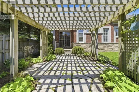1545 Greenvalley Trail Oshawa (taunton) ON L1K 2N6