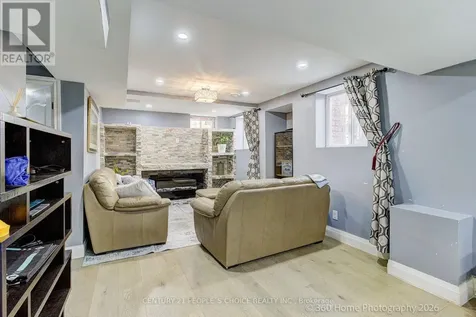 1921 Cocklin Crescent Oshawa (taunton) ON L1K 0T6