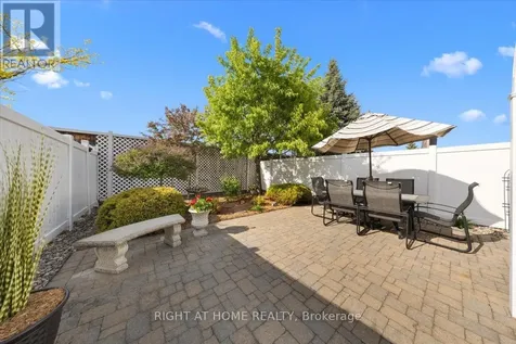 55 Callaway Court Ottawa ON K1C 7S4