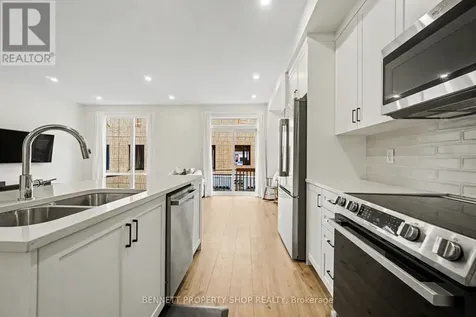 1047 Ventus Way Ottawa ON K1W 0M5