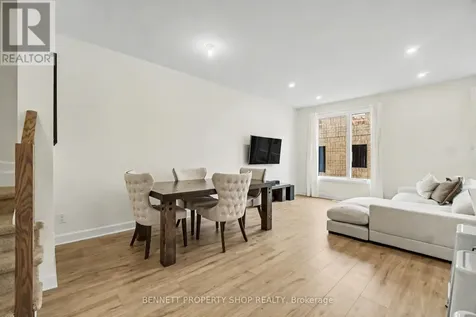 1047 Ventus Way Ottawa ON K1W 0M5