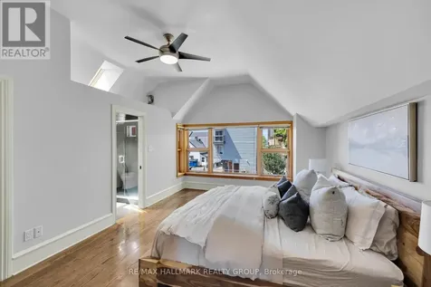 376 Winona Avenue Ottawa ON K1Z 5H7
