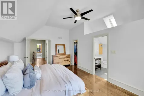 376 Winona Avenue Ottawa ON K1Z 5H7