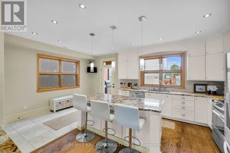 376 Winona Avenue Ottawa ON K1Z 5H7
