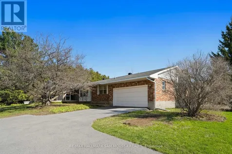 118 Juanita Avenue Ottawa ON K0A 1L0