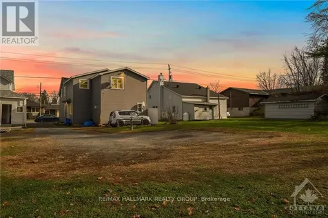 86 George Street Lanark Highlands ON K0G 1K0