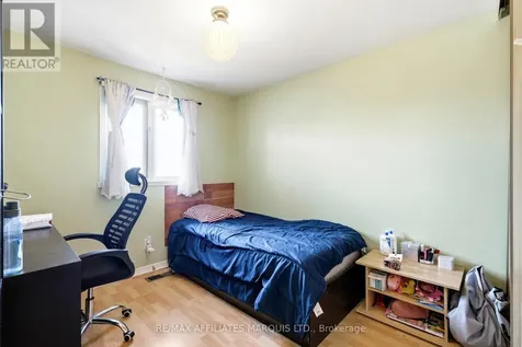 672 Champlain Drive Cornwall ON K6H 6P2