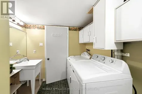 672 Champlain Drive Cornwall ON K6H 6P2