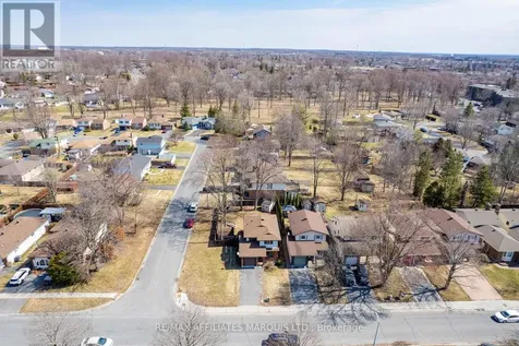 672 Champlain Drive Cornwall ON K6H 6P2
