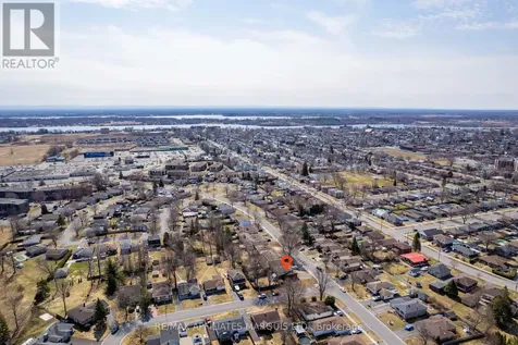 672 Champlain Drive Cornwall ON K6H 6P2