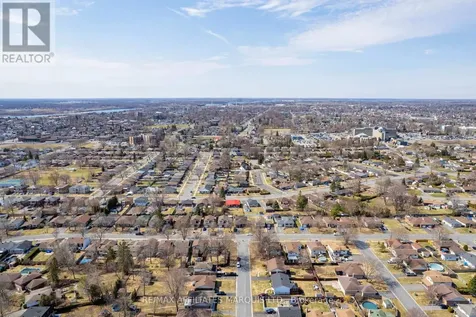 672 Champlain Drive Cornwall ON K6H 6P2