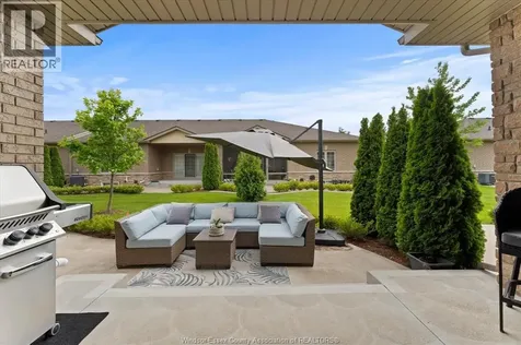 6087 Livingstone Street Windsor ON N9J 3V6