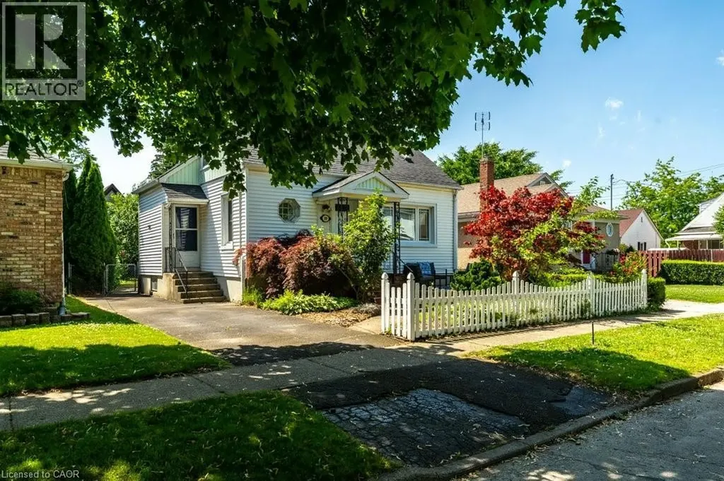 19 Columbia Street St. Catharines ON L2R 5H5