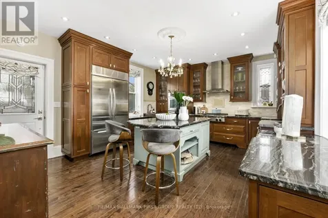 198 Bagot Street Cobourg ON K9A 3G4