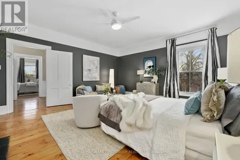 198 Bagot Street Cobourg ON K9A 3G4