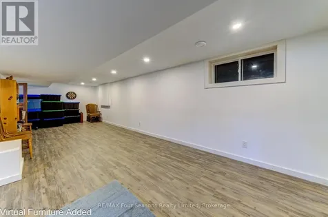 40 Braeside Street Collingwood ON L9Y 3Z1