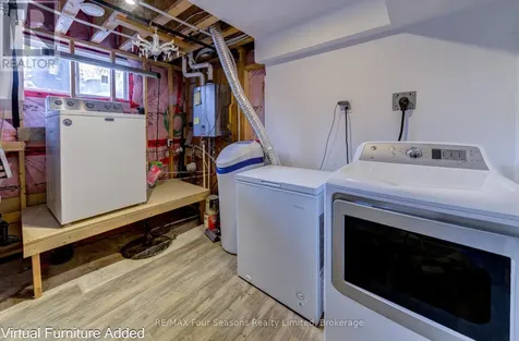 40 Braeside Street Collingwood ON L9Y 3Z1