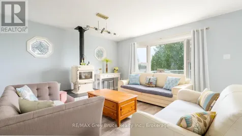 952 Dorcas Bay Road Northern Bruce Peninsula ON N0H 2R0