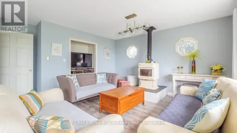 952 Dorcas Bay Road Northern Bruce Peninsula ON N0H 2R0