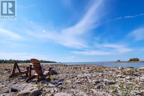 952 Dorcas Bay Road Northern Bruce Peninsula ON N0H 2R0