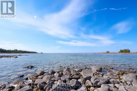952 Dorcas Bay Road Northern Bruce Peninsula ON N0H 2R0