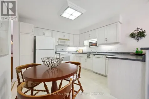 17 Terraview Crescent Guelph (kortright West) ON N1G 5A7