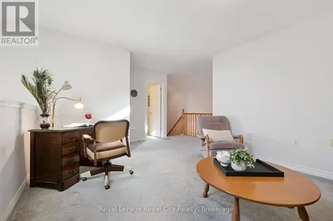 17 Terraview Crescent Guelph (kortright West) ON N1G 5A7