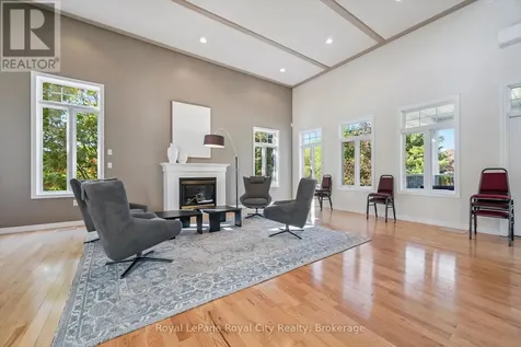 17 Terraview Crescent Guelph (kortright West) ON N1G 5A7