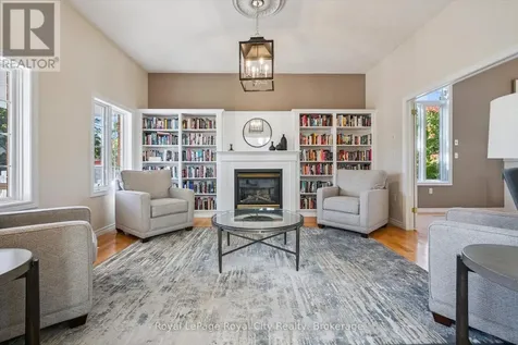 17 Terraview Crescent Guelph (kortright West) ON N1G 5A7