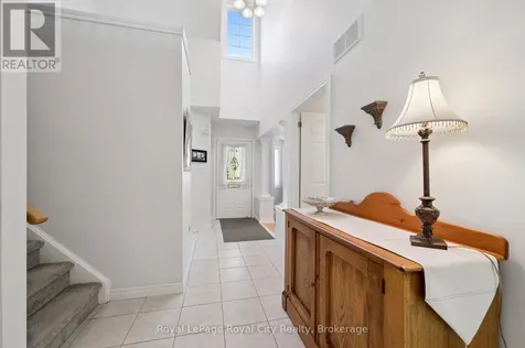 17 Terraview Crescent Guelph (kortright West) ON N1G 5A7