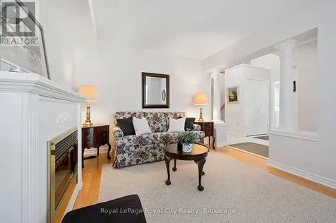 17 Terraview Crescent Guelph (kortright West) ON N1G 5A7