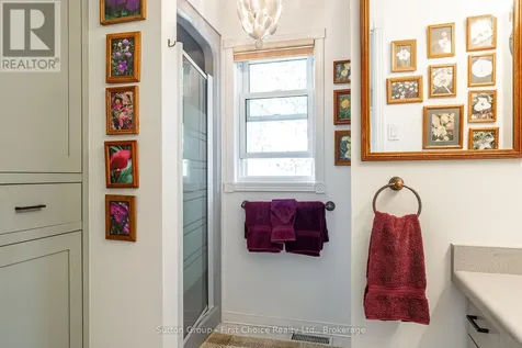 25 White Street Stratford ON N5A 7M5