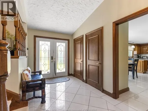 118 Pointe West Drive Amherstburg ON N9V 3N9