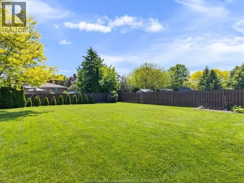 118 Pointe West Drive Amherstburg ON N9V 3N9